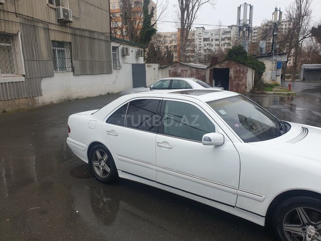 Mercedes E 320 1999, 347,000 km - 3.2 l - Bakı