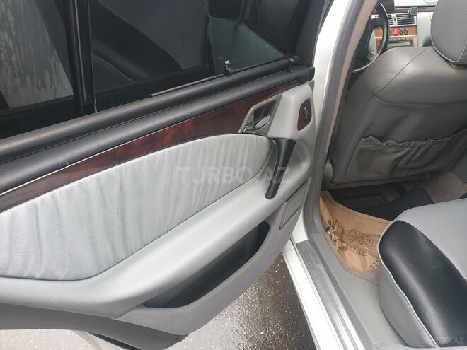 Mercedes E 320 1999, 347,000 km - 3.2 l - Bakı