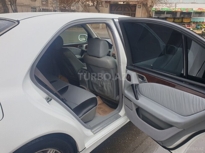 Mercedes E 320 1999, 347,000 km - 3.2 l - Bakı