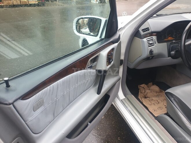 Mercedes E 320 1999, 347,000 km - 3.2 l - Bakı