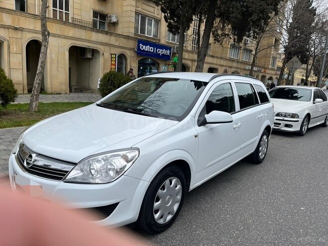 Opel Astra 2008, 222,000 km - 1.3 л - Bakı