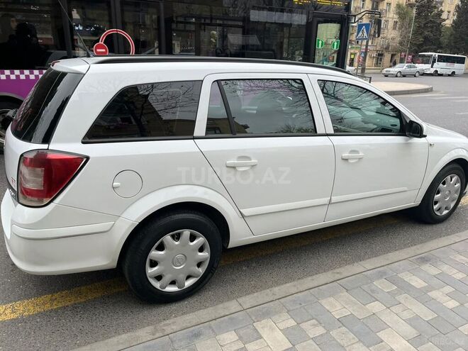 Opel Astra 2008, 222,000 km - 1.3 л - Bakı