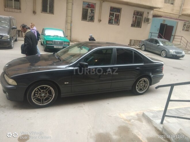 BMW 528 1999, 390,000 km - 2.8 л - Bakı