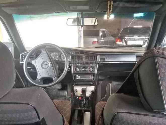 Mercedes 190 1989, 390,000 km - 2.0 l - Bakı
