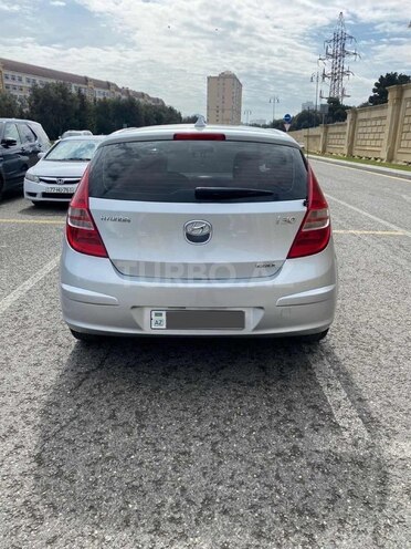 Hyundai i30 2009, 285,514 km - 1.6 l - Bakı