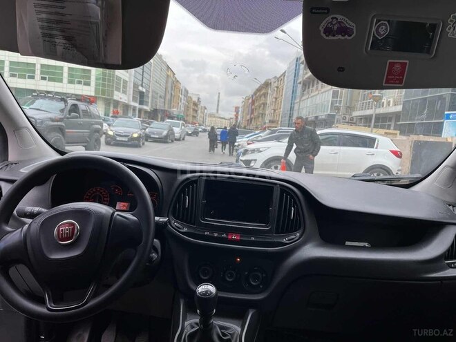 Fiat Doblo 2019, 129,000 km - 1.4 л - Bakı