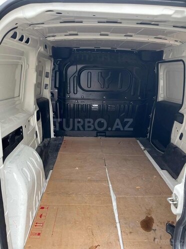 Fiat Doblo 2019, 129,000 km - 1.4 л - Bakı