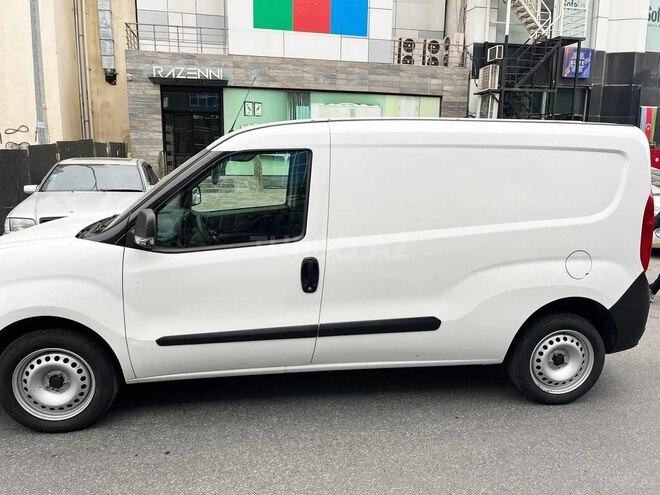 Fiat Doblo 2019, 129,000 km - 1.4 л - Bakı