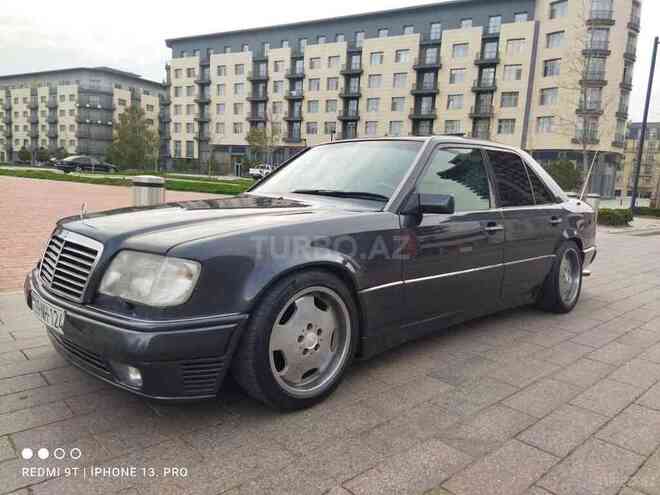 Mercedes E 220 1995, 150,000 km - 2.2 л - Bakı