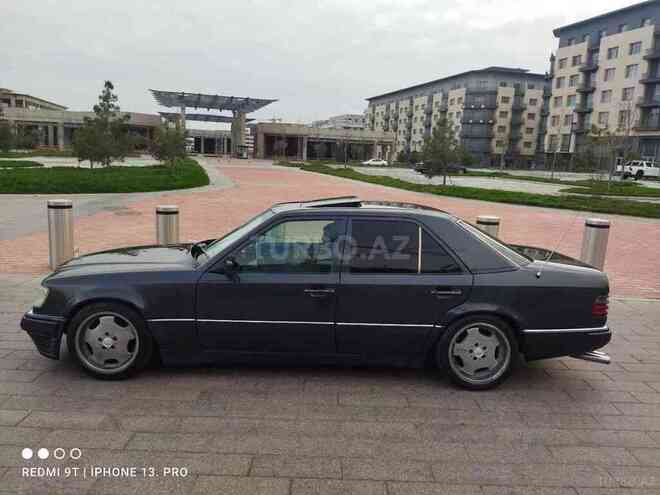 Mercedes E 220 1995, 150,000 km - 2.2 л - Bakı