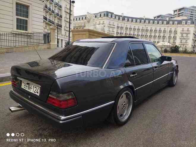 Mercedes E 220 1995, 150,000 km - 2.2 л - Bakı