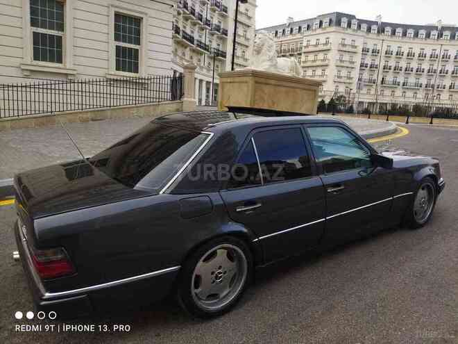 Mercedes E 220 1995, 150,000 km - 2.2 л - Bakı