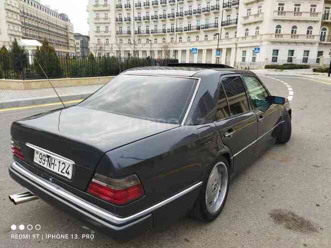 Mercedes E 220 1995, 150,000 km - 2.2 л - Bakı