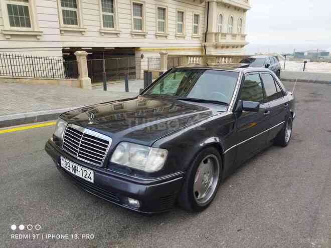 Mercedes E 220 1995, 150,000 km - 2.2 л - Bakı