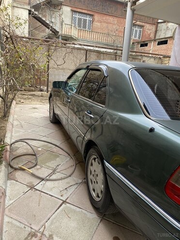 Mercedes C 220 1994, 590,000 km - 2.2 л - Sumqayıt