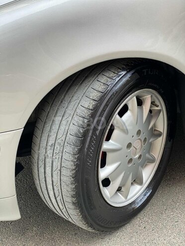 Mercedes E 220 2001, 338,000 km - 2.2 l - Bakı