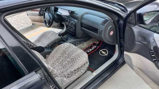 Opel Omega 1999, 213,000 km - 2.0 l - Sumqayıt