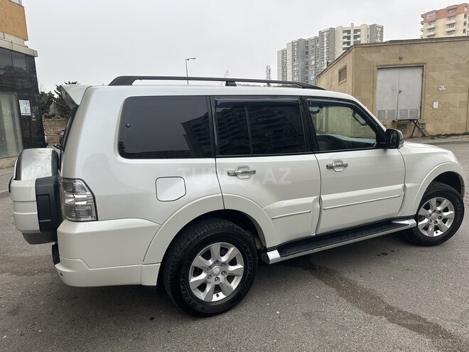 Mitsubishi Pajero 2014, 147,000 km - 3.8 л - Bakı