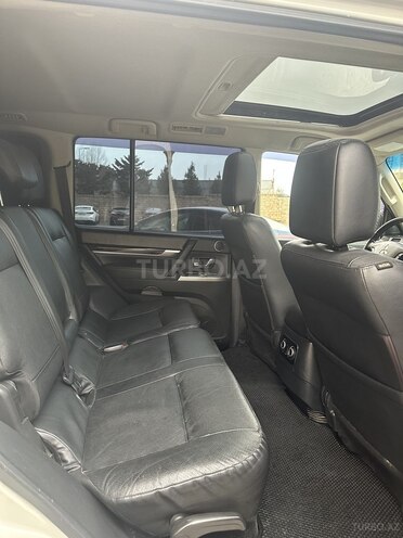 Mitsubishi Pajero 2014, 147,000 km - 3.8 л - Bakı