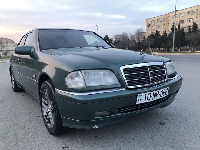 Mercedes C 200 1995, 254,363 km - 2.0 l - Bakı