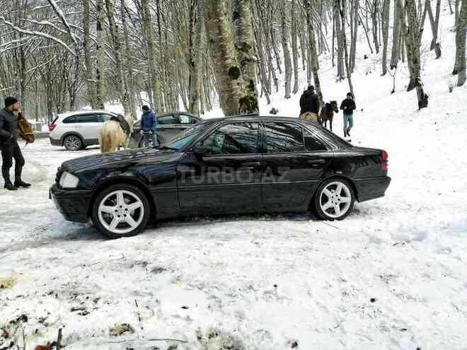Mercedes C 180 1995, 310,000 km - 1.8 l - Bakı