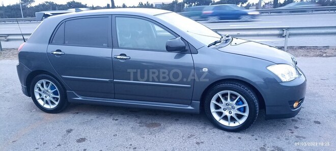 Toyota Corolla 2005, 211,000 km - 1.4 л - Bakı