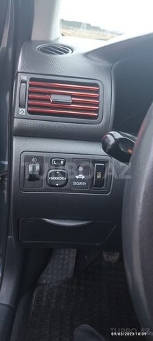 Toyota Corolla 2005, 211,000 km - 1.4 л - Bakı