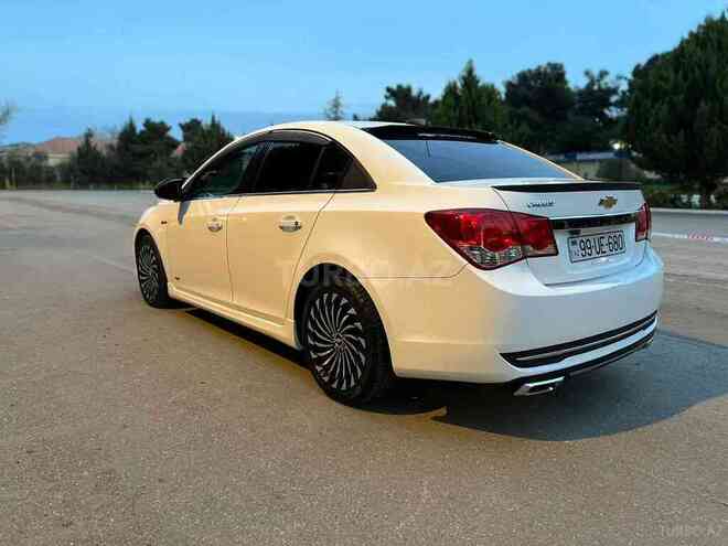 Chevrolet Cruze 2015, 138,004 km - 1.4 л - Salyan