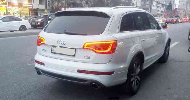 Audi Q7 2014, 147,000 km - 3.0 l - Bakı
