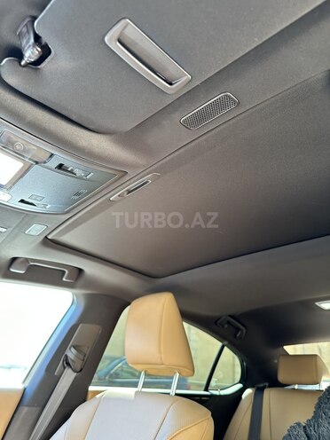 Lexus ES 300h 2021, 26,000 km - 2.5 л - Bakı