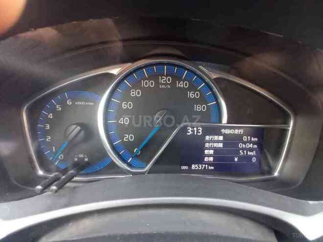 Toyota Corolla 2014, 85,500 km - 1.5 л - Bakı