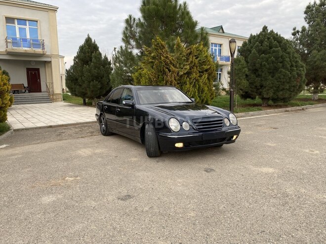 Mercedes E 220 2001, 440,000 km - 2.2 l - Sabirabad