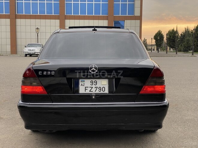 Mercedes C 230 1999, 320,000 km - 2.3 l - Sabirabad