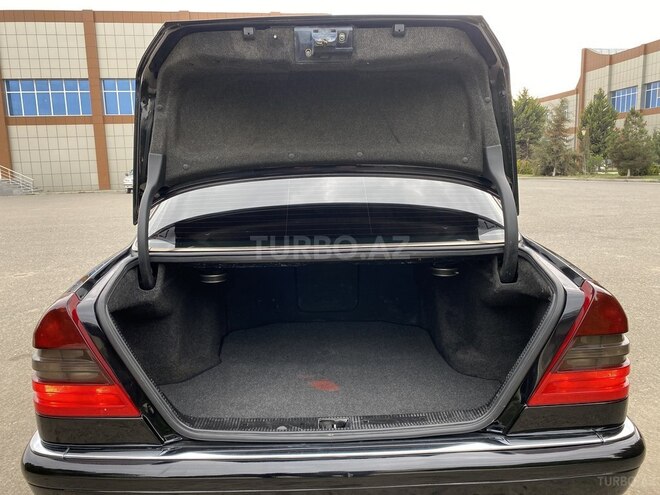 Mercedes C 230 1999, 320,000 km - 2.3 l - Sabirabad