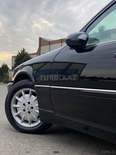 Mercedes C 230 1999, 320,000 km - 2.3 l - Sabirabad