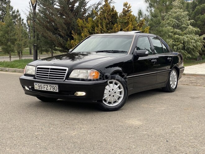 Mercedes C 230 1999, 320,000 km - 2.3 l - Sabirabad