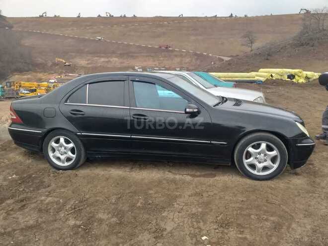 Mercedes C 200 2001, 123,400 km - 2.0 л - Gəncə