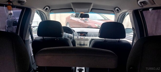 Opel Astra 2008, 175,800 km - 1.4 l - Sumqayıt