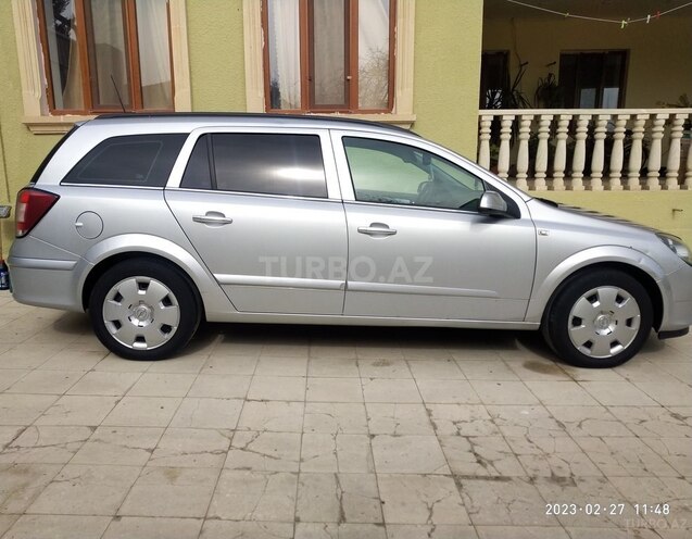 Opel Astra 2006, 274,000 km - 1.4 л - Bakı