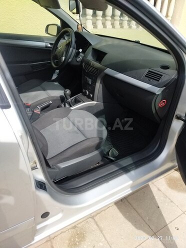 Opel Astra 2006, 274,000 km - 1.4 л - Bakı
