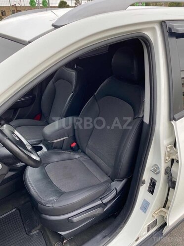 Hyundai ix35 2011, 194,000 km - 2.4 л - Bakı
