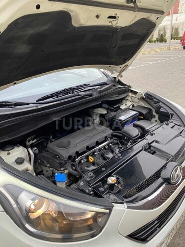 Hyundai ix35 2011, 194,000 km - 2.4 л - Bakı