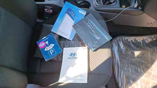 Hyundai i30 2010, 100,000 km - 1.4 l - Gəncə