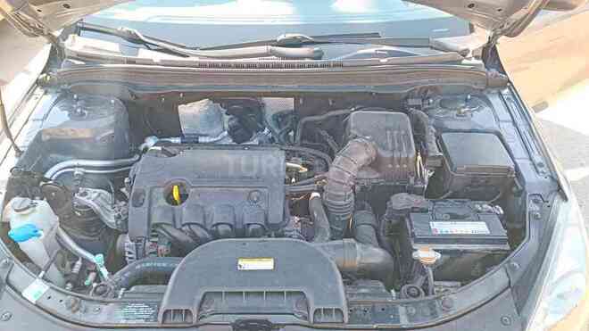 Hyundai i30 2010, 100,000 km - 1.4 l - Gəncə