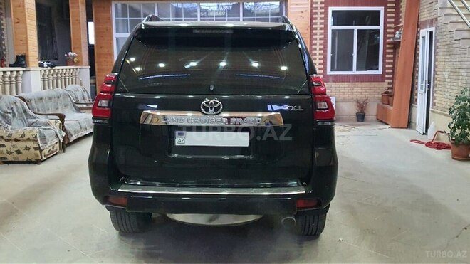 Toyota Prado 2010, 215,000 km - 2.7 л - Bakı