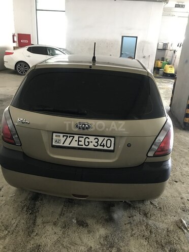 Kia Rio 2005, 200,000 km - 1.4 l - Bakı