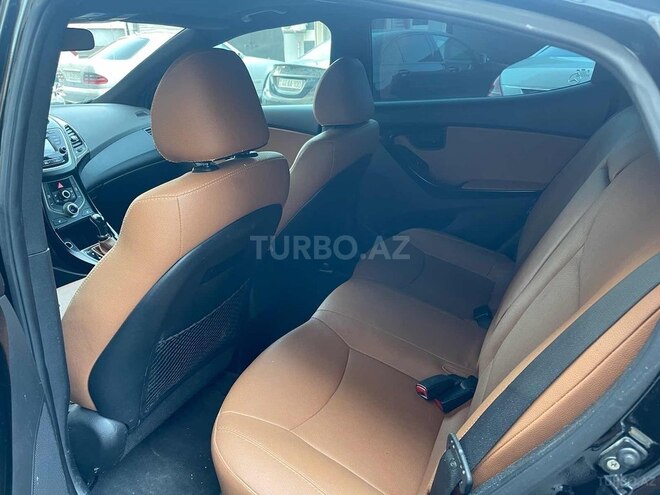 Hyundai Elantra 2015, 160,000 km - 1.8 л - Bakı