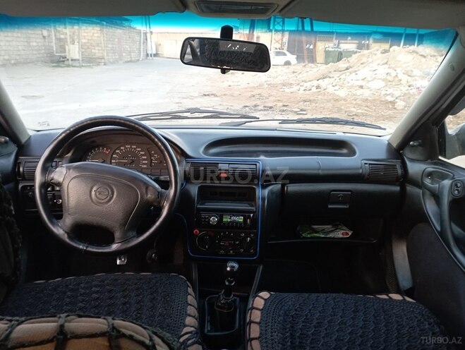 Opel Astra 1996, 250,000 km - 1.8 л - Bakı