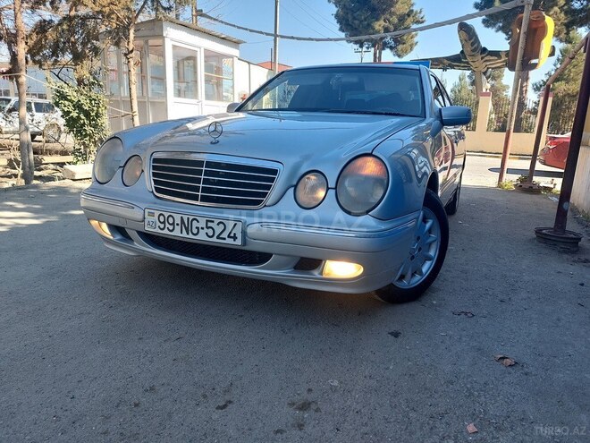 Mercedes E 220 1999, 440,000 km - 2.2 l - Salyan