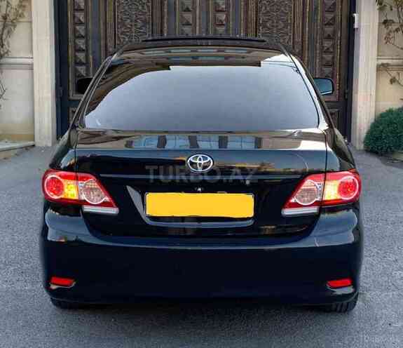Toyota Corolla 2012, 178,000 km - 1.8 l - Bakı